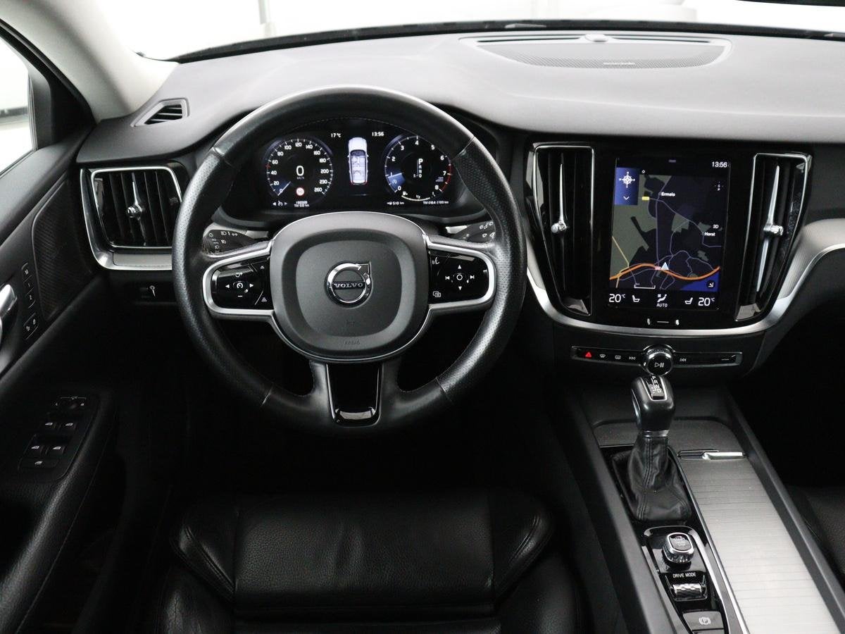 Volvo V60 2.0 T5 Inscription | Leder | Harman Kardon | Stoel, 15 km/l, Euro 6, 4 cilinders, 93 €/maand