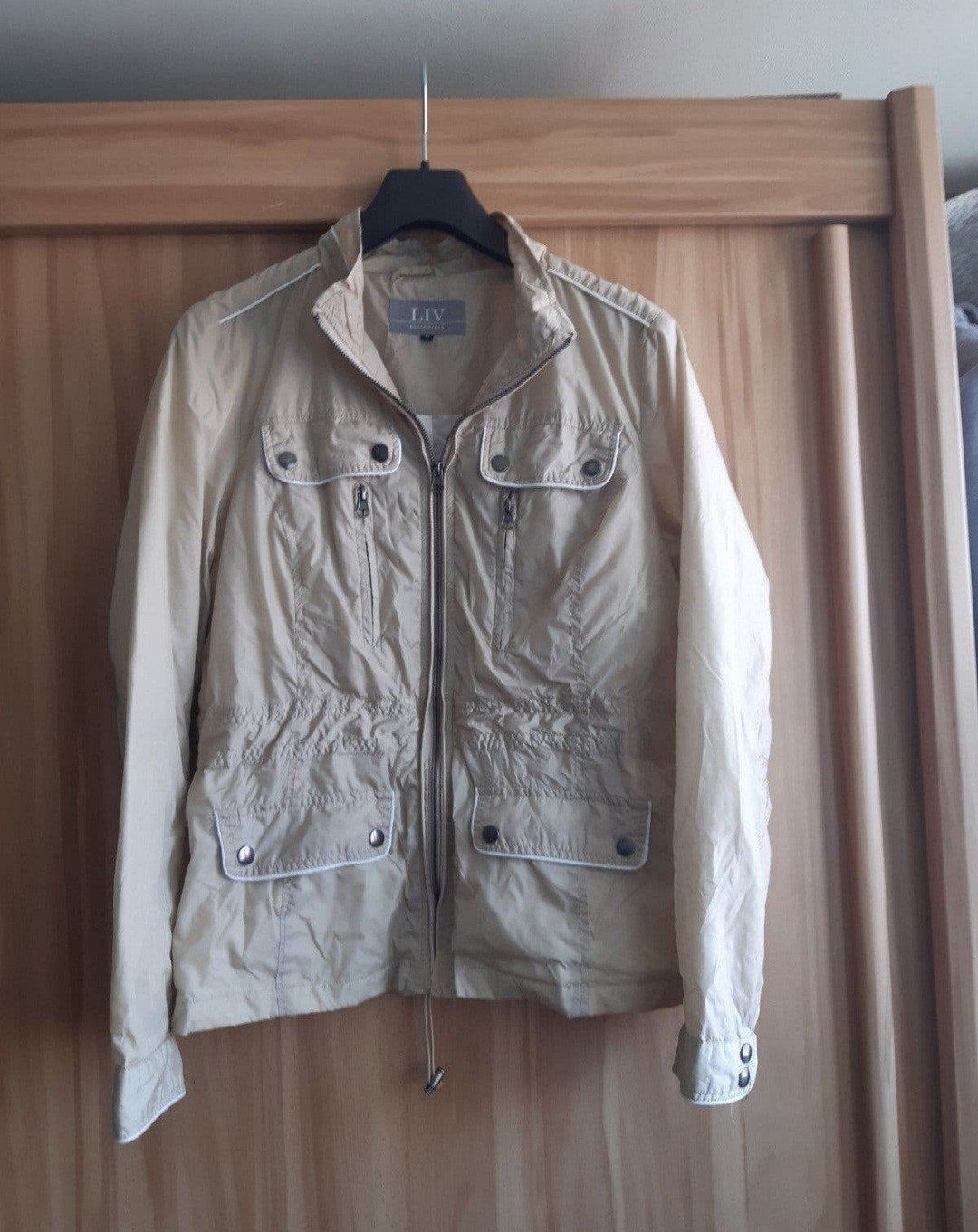 Dames zomerjas maat 42 - LIV Essentials, Beige, Maat 42/44 (L), Ophalen of Verzenden, Gedragen