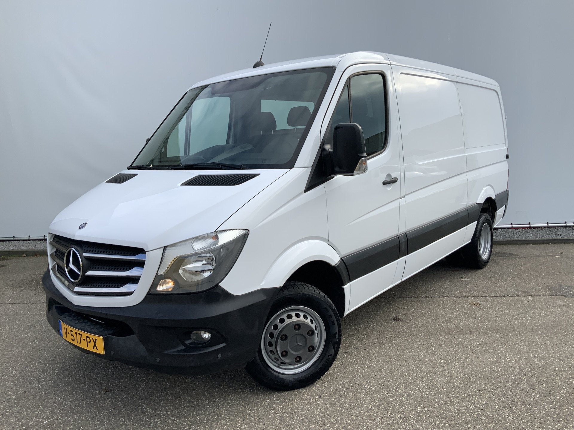 Mercedes-Benz Sprinter 519 3.0 BlueTEC L2H1 Airco Cruise Cam, Euro 6, 190 pk, Wit, Bedrijf