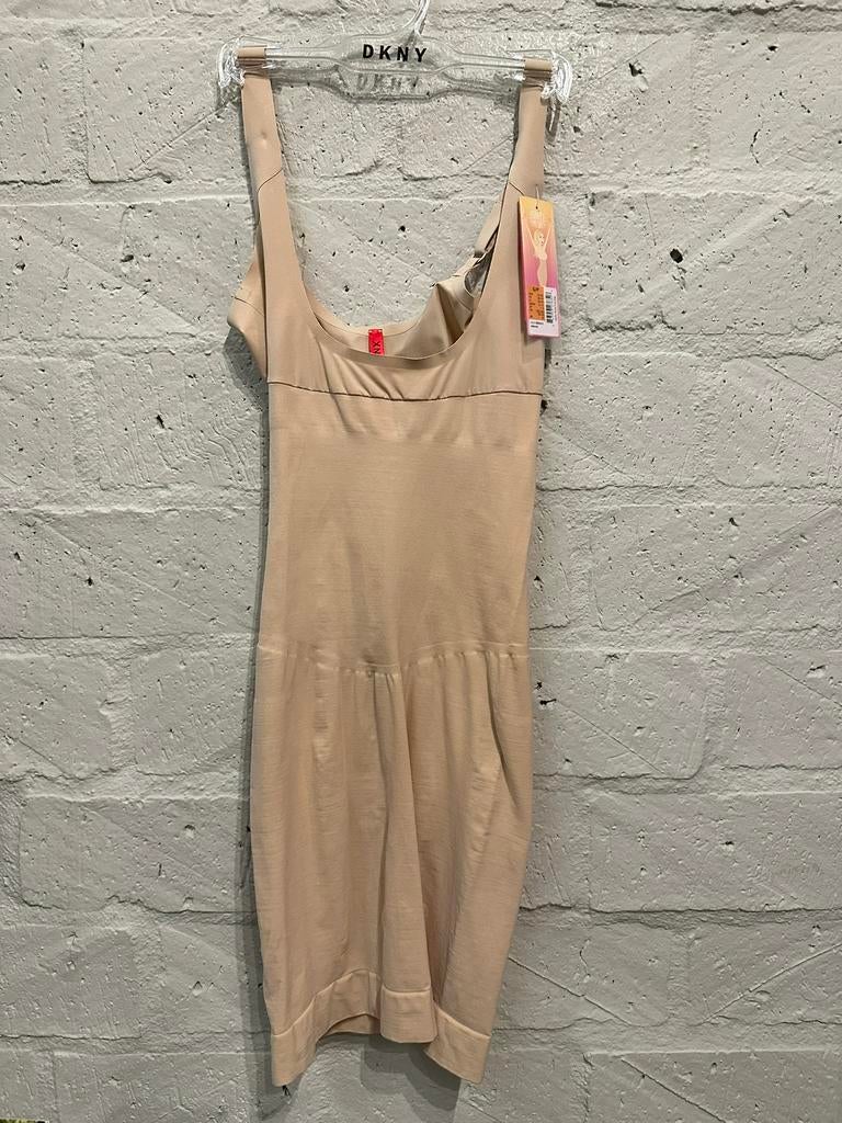 Spanx shaping jurk 34 - 36/ S NIEUW!! Nu €15, Ophalen of Verzenden, Beige