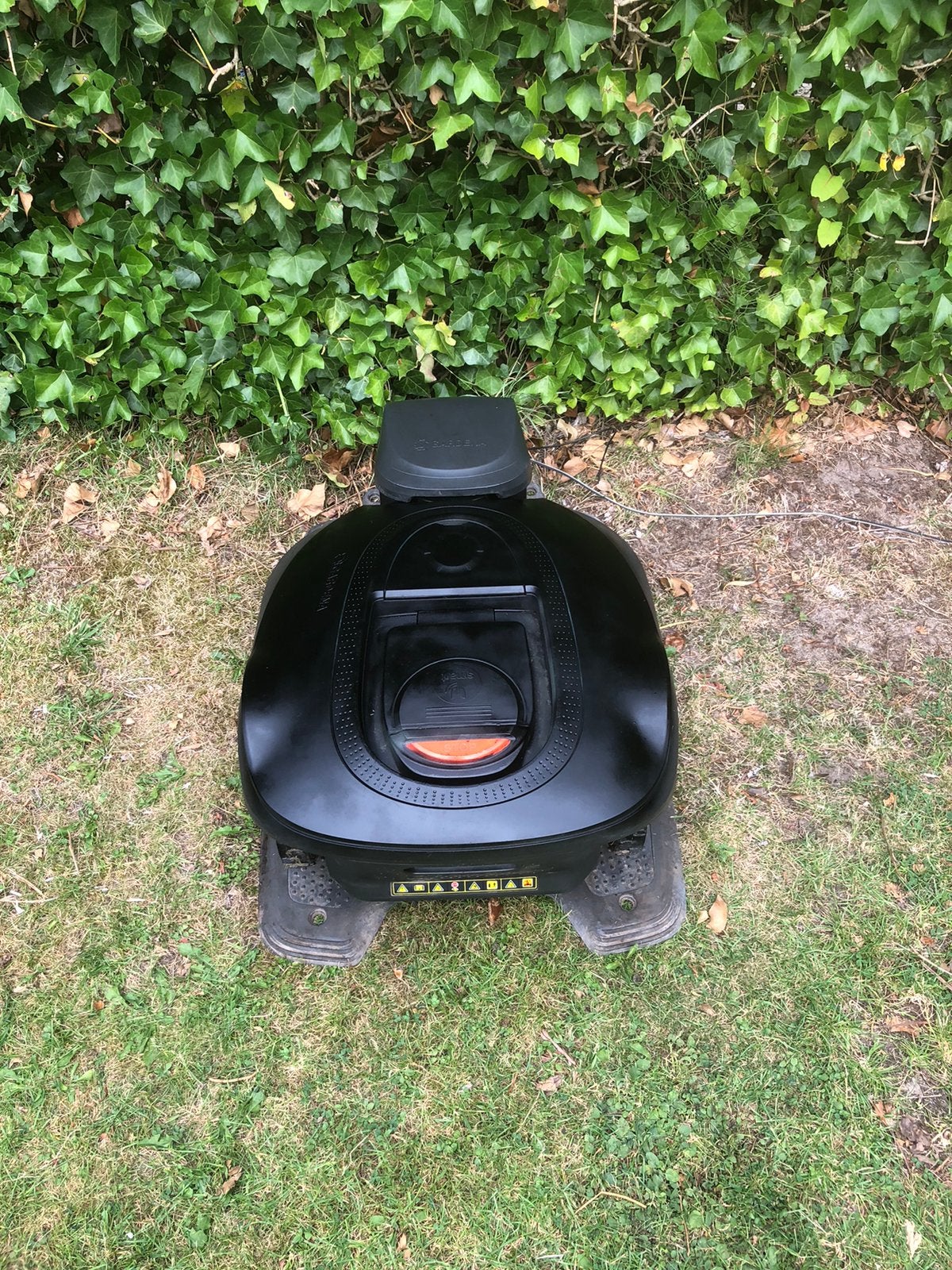Gardena R160LiC robotmaaier met laadstation, Gebruikt, -, Minder dan 30 cm, -