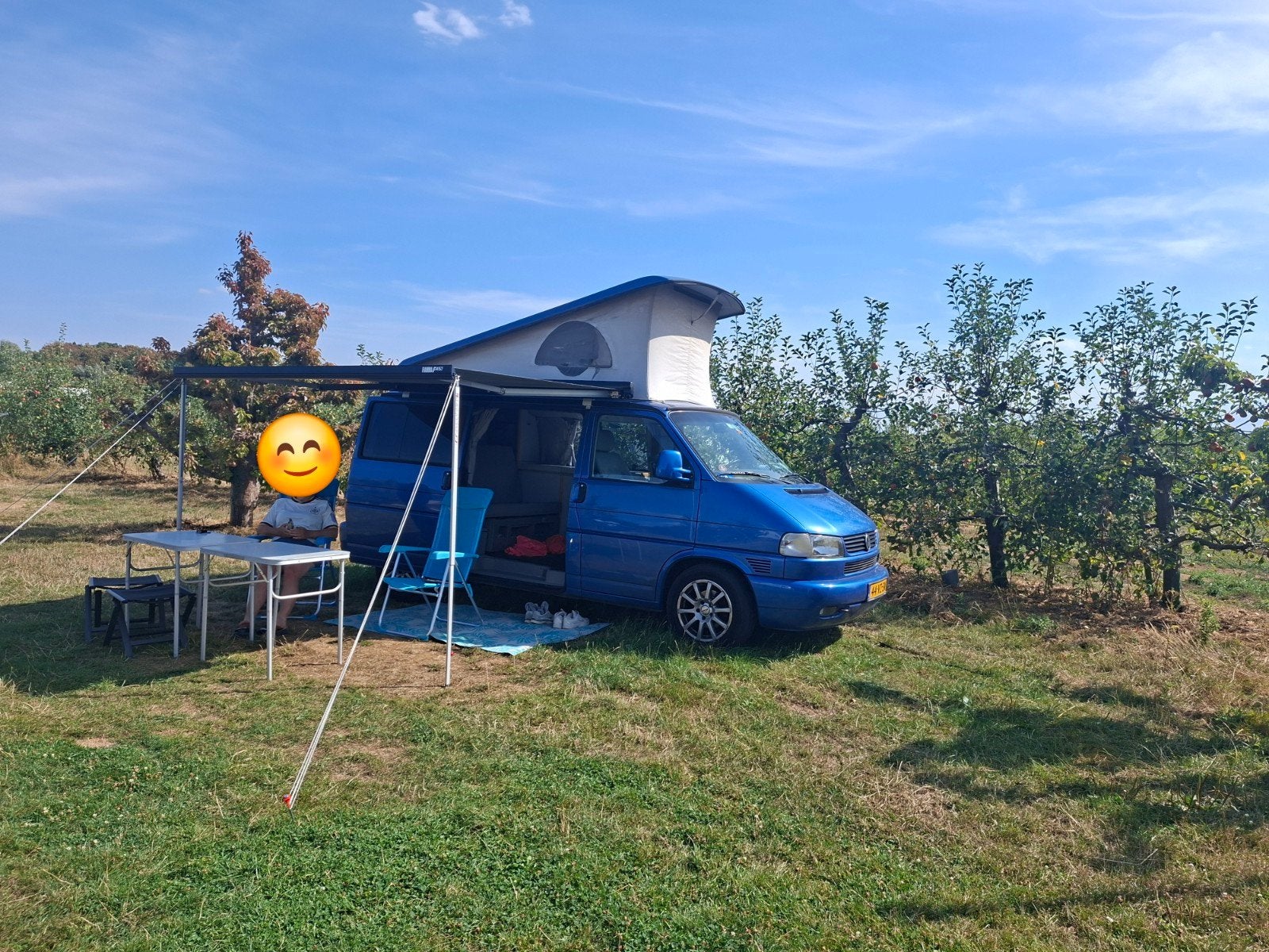 VW T4 Camper 0.8 TDI - APK t/m feb 2027- 281.225km, Caravans en Kamperen, Campers, Buscamper of Camperbus, Volkswagen, Treinzit
