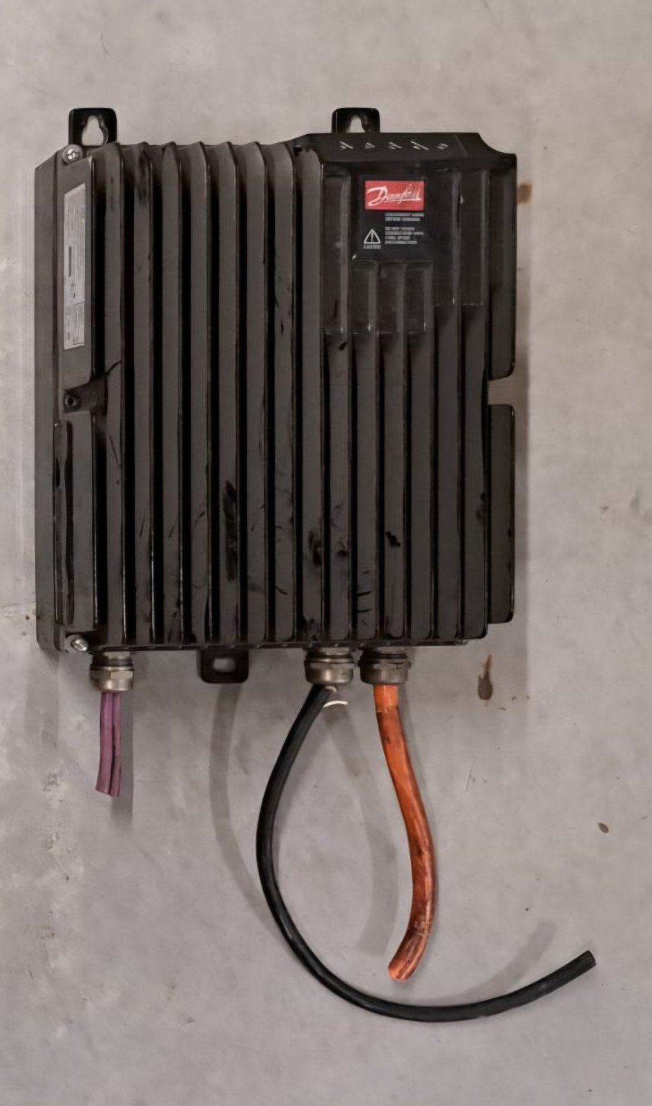 4x Danfoss VLT FCD 302 Frequentieomvormer, Ophalen