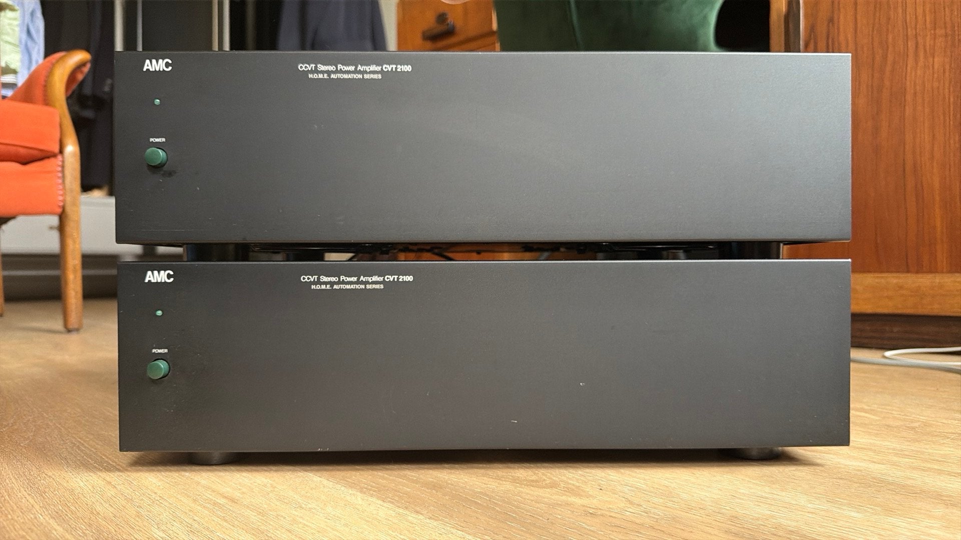 2 AMC CVT 2100 Mk1 mono buizen eindversterkers, Ophalen, Versterker