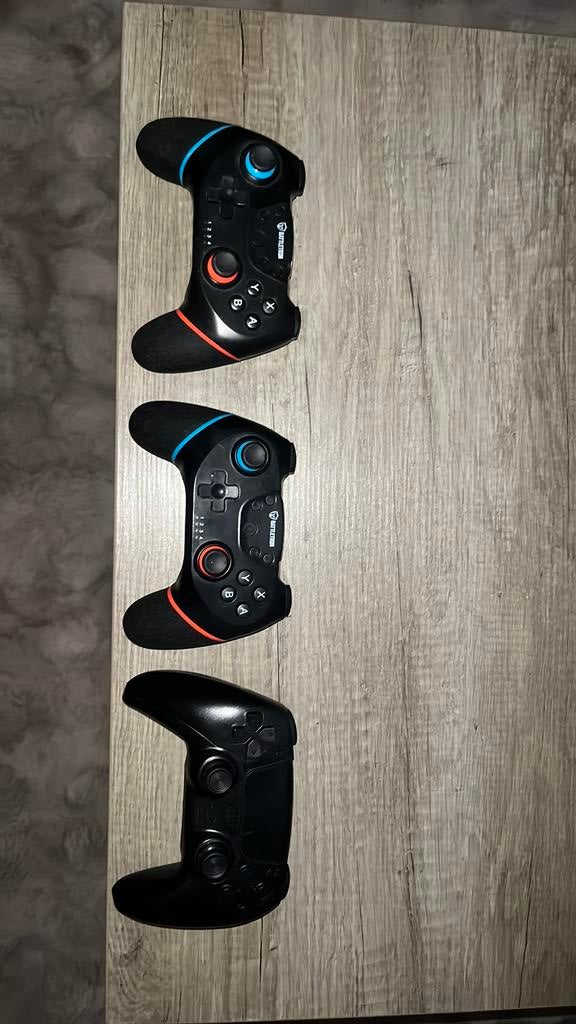 3 battletron controllers, Ophalen, Zo goed als nieuw