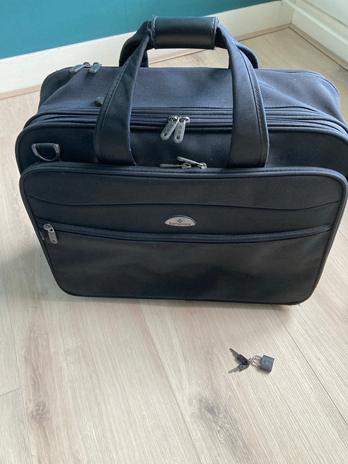 Samsonite Montpellier Office-koffer met wieltjes, Computers en Software, Laptoptassen, Ophalen of Verzenden, 17 inch of meer, Gebruikt
