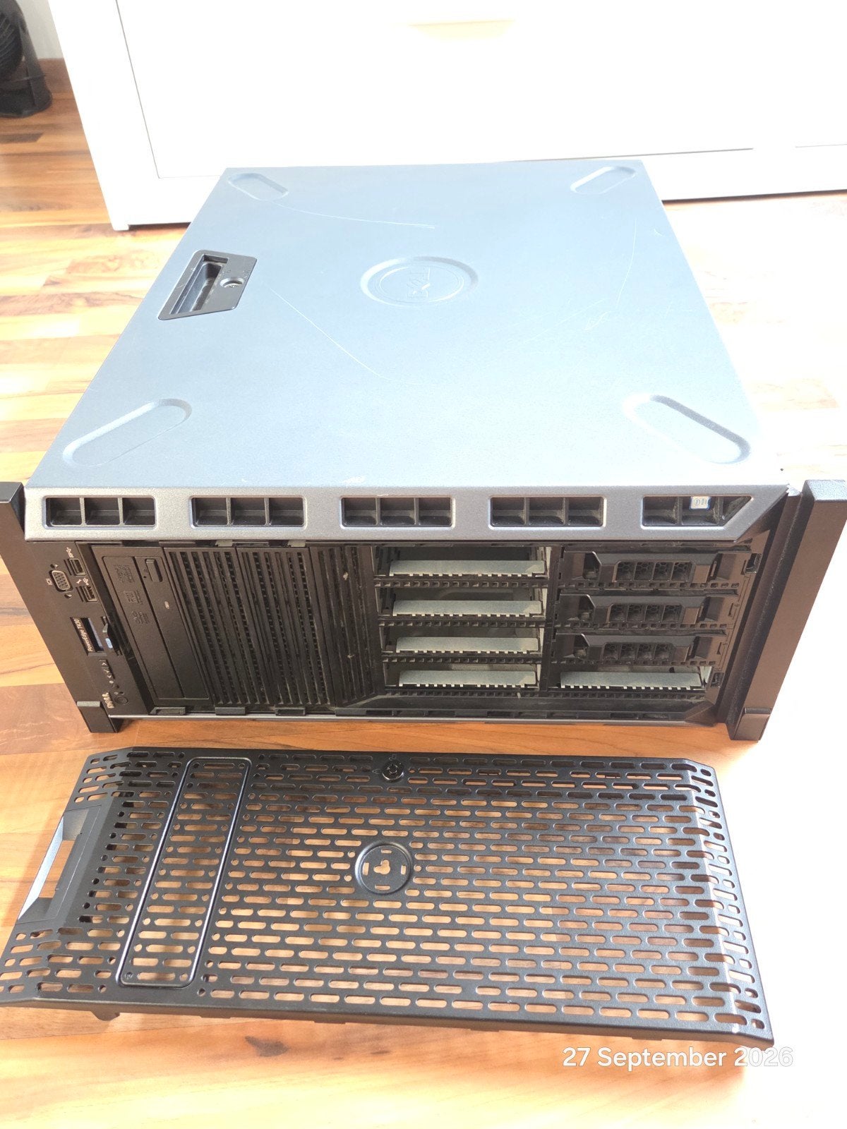 Dell PowerEdge T430 – Dual Xeon – H730 – 8x Hot-Swap SAS, Ophalen, 2 tot 3 Ghz