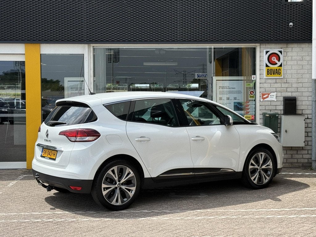 Renault Scénic 1.3 TCe Intens | NAP | 1e eigenaar | Trekhaa, Auto's, Voorwielaandrijving, Parkeersensor, 4 cilinders, Leder en Stof