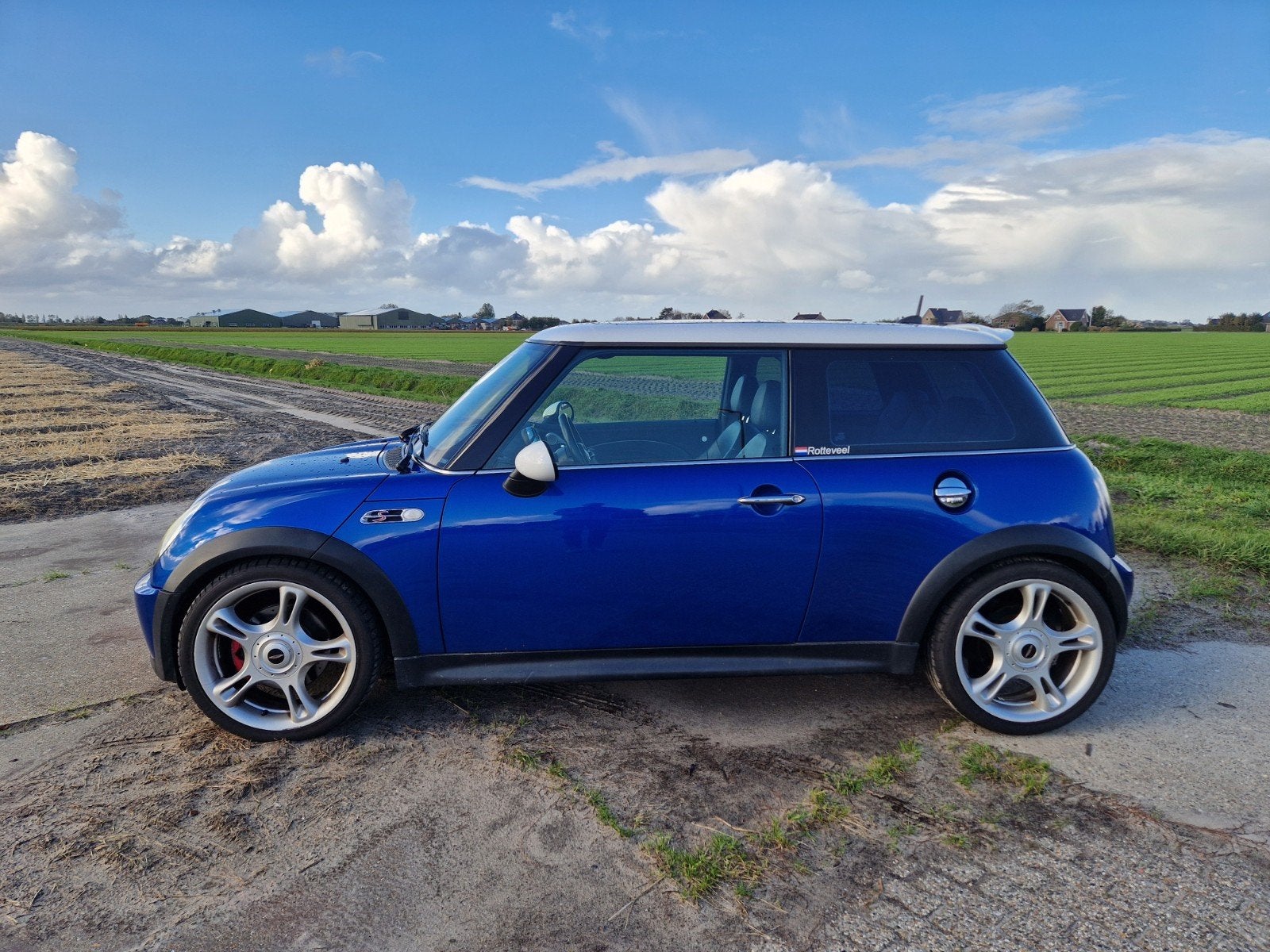 MINI Cooper S R53 Facelift | Hyper Blue | Gereviseerd | JCW, Auto's, Voorwielaandrijving, 4 cilinders, Handgeschakeld, Particulier