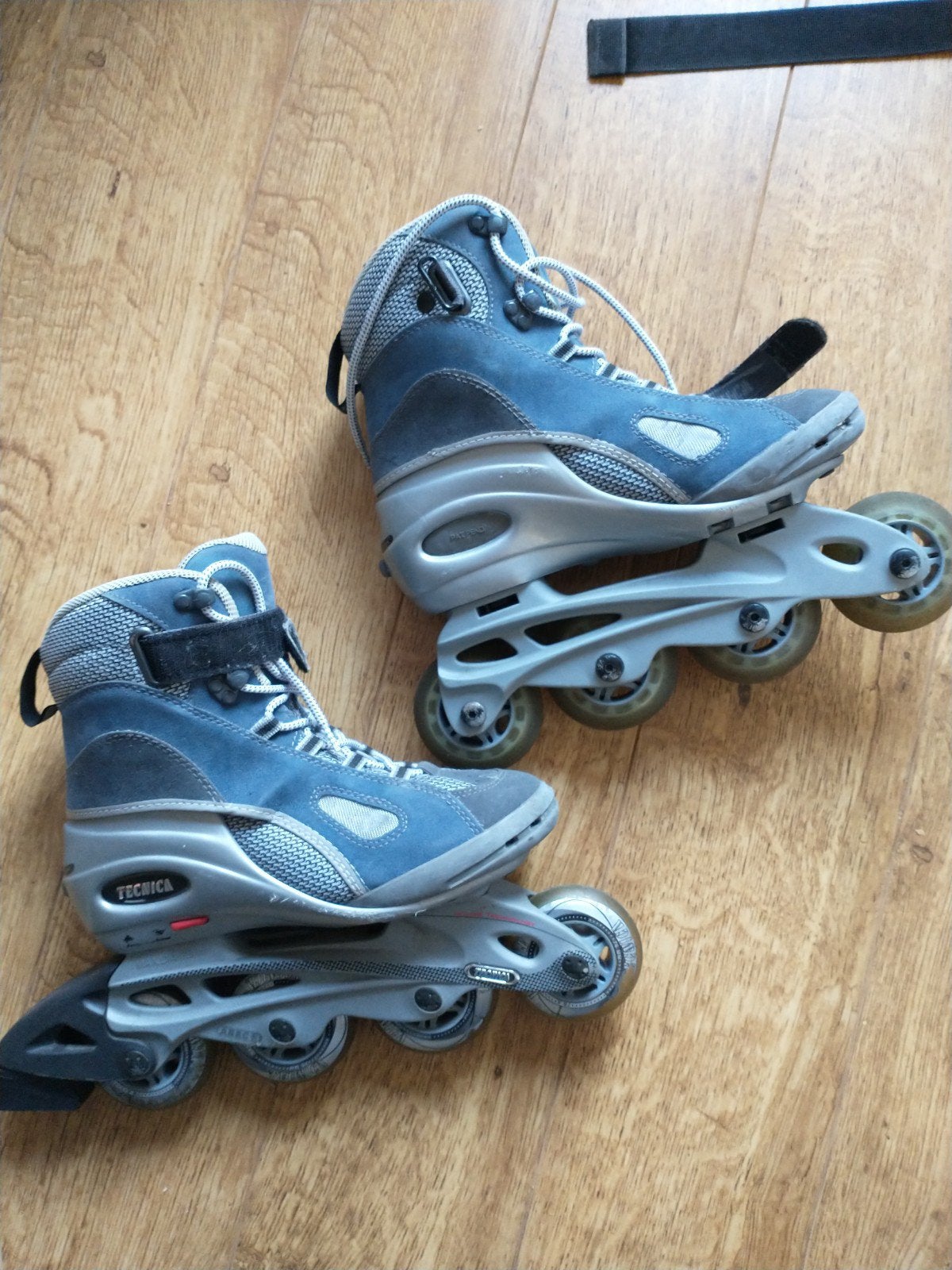 Technica skeelers maat 39, Gebruikt, Inline skates 4 wielen, Ophalen, Overige merken