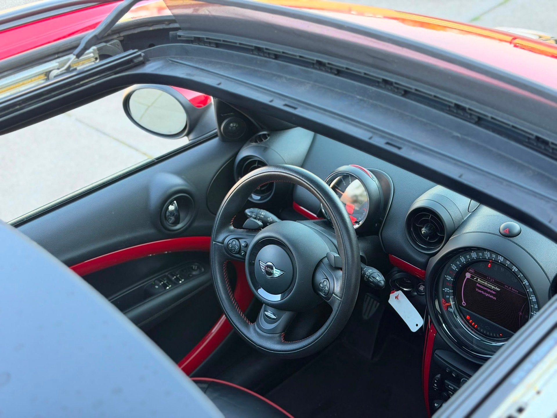 Mini Countryman 1.6 John Cooper Works ALL4 LAGE KM! | 218PK, Auto's, Mini, Euro 5, Gebruikt, Zwart, Zwart