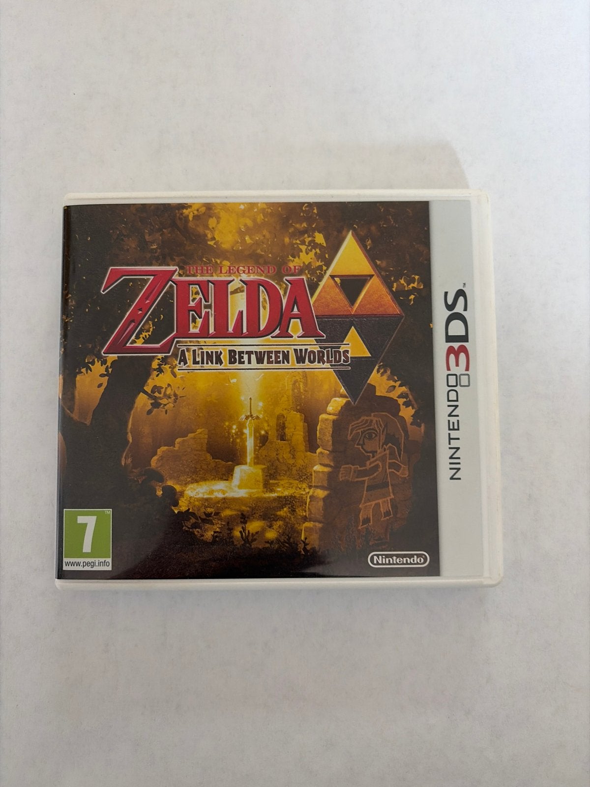 The Legend of Zelda: A Link Between Worlds - Nintendo 3DS, Avontuur en Actie, 1 speler, Ophalen of Verzenden, Zo goed als nieuw