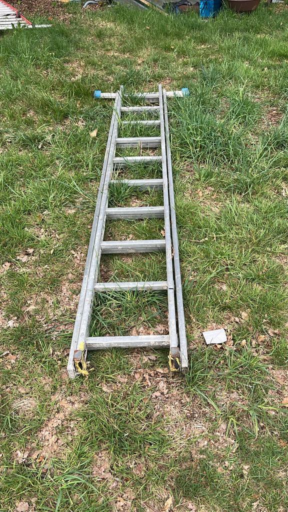 Aluminium ladder 2 delig, Ophalen, Gebruikt, Ladder, Opvouwbaar of Inschuifbaar