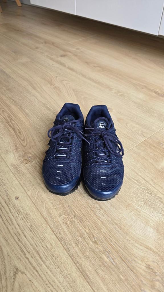 Nike Air Max Plus Utility  Obsidian maat 38.5, Ophalen of Verzenden, Zo goed als nieuw, Nike, Jongen of Meisje