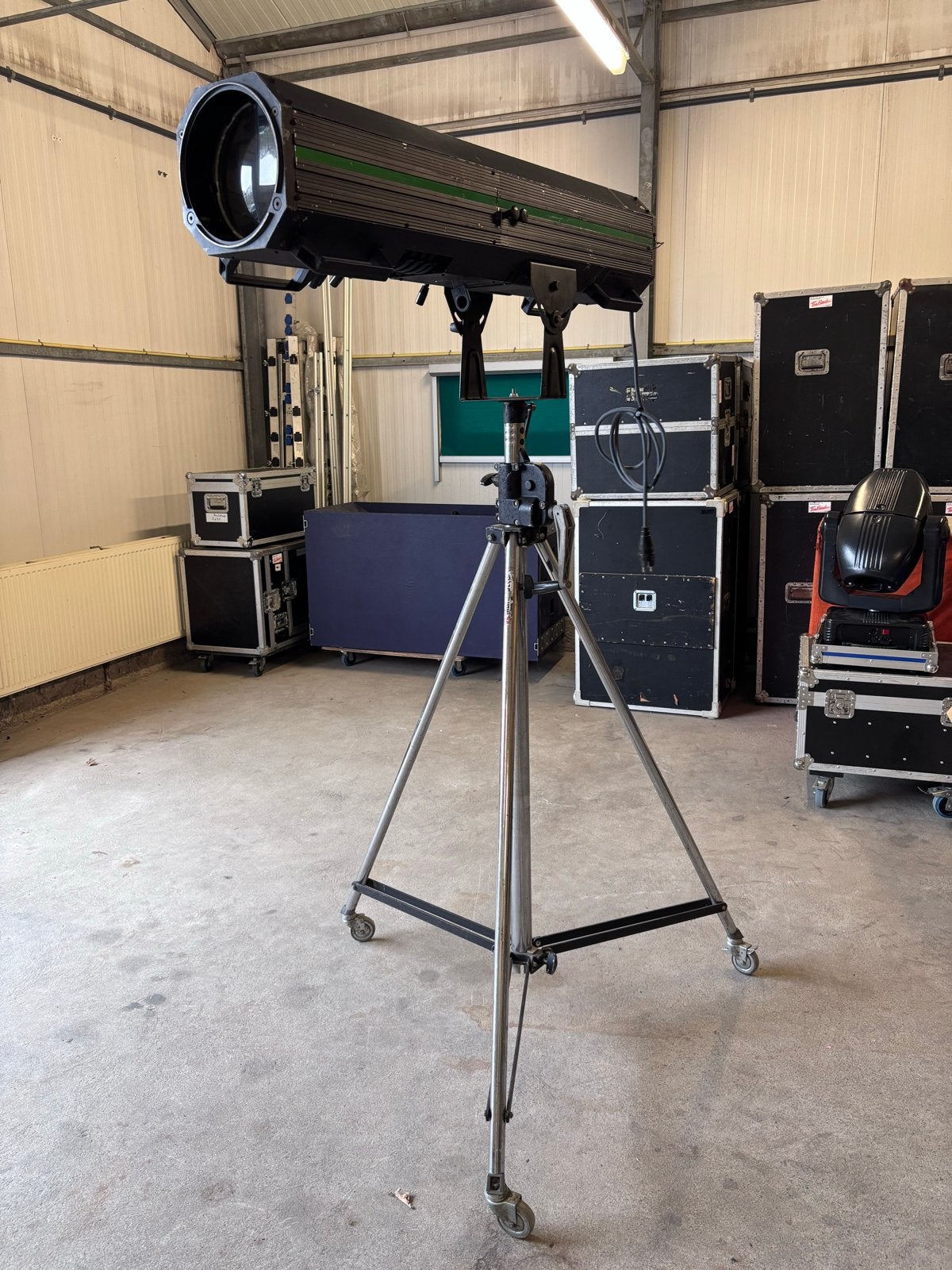 Coemar Pilots 575 CID Volgspot met/zonder statief, Ophalen, Gebruikt, Licht, Kleur