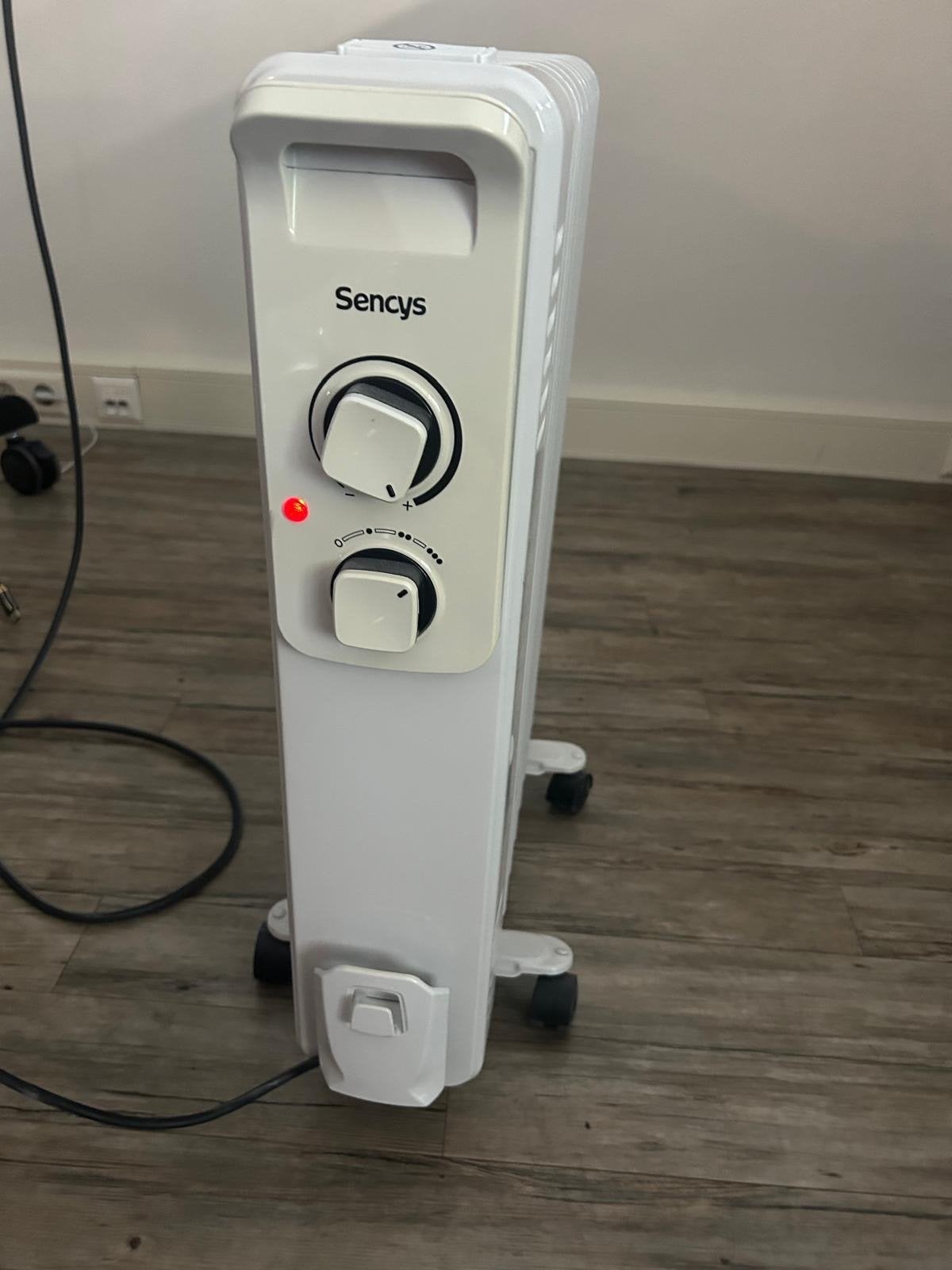 Sencys elektrische olieradiator - Wit, Ophalen, Radiator, Minder dan 60 cm, Zo goed als nieuw