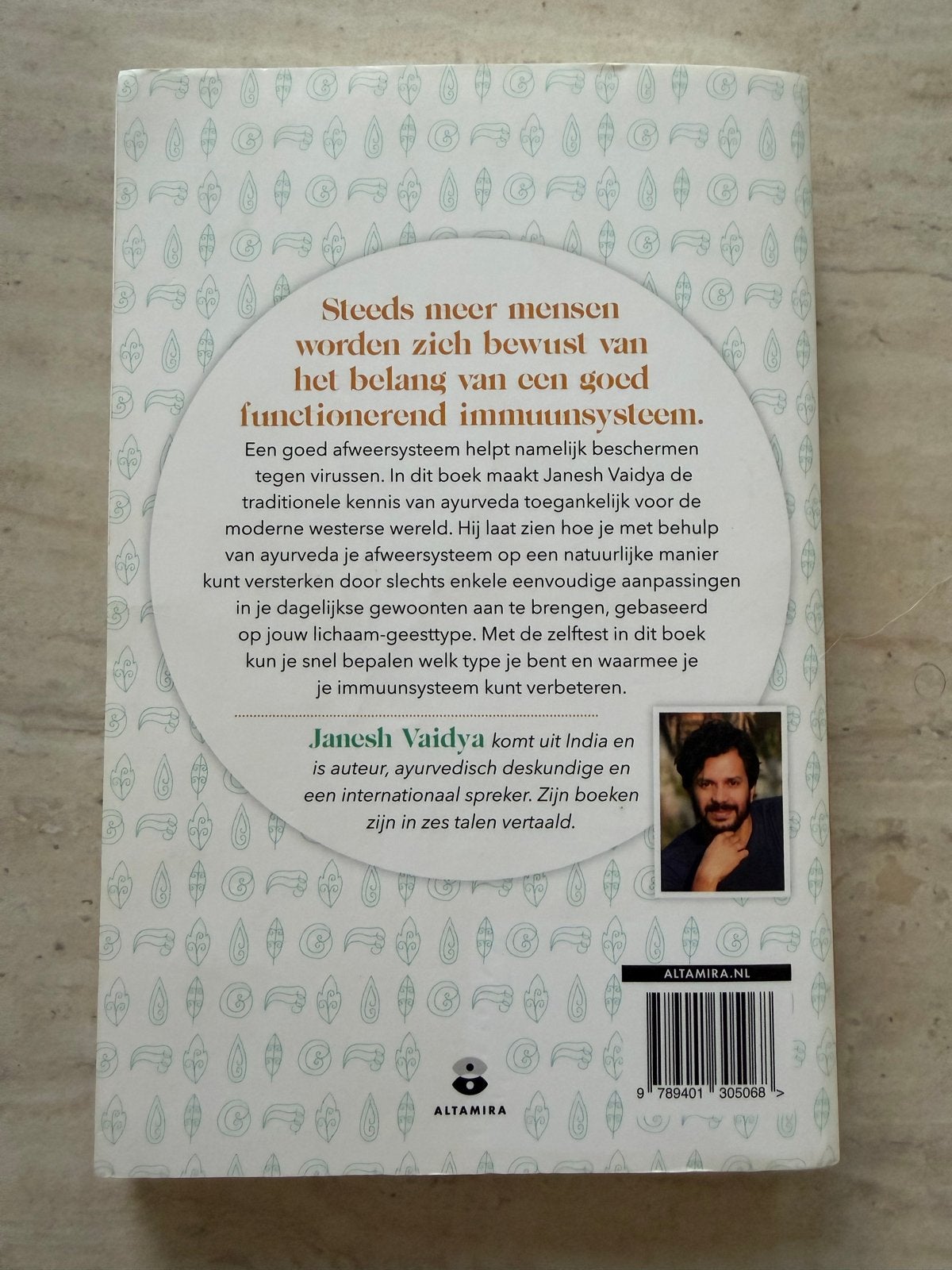 Boost je immuunsysteem met ayurveda - Janesh Vaidya, Boeken, Ophalen of Verzenden, Gelezen, Kruiden en Alternatief
