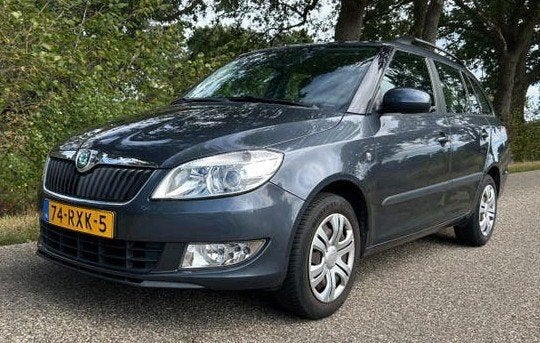 Skoda Fabia 1.2 TSI 63KW Combi 2011 123d km NAP, Voorwielaandrijving, Euro 5, 40 €/maand, Zwart