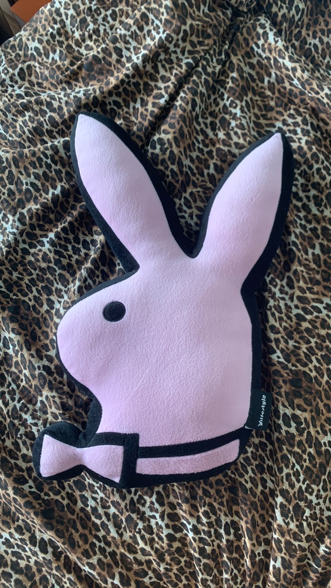 Playboy kussen, Ophalen, Vierkant, Zo goed als nieuw, Sierkussen