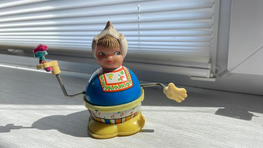 Dutch girl, clockwork, Ophalen of Verzenden