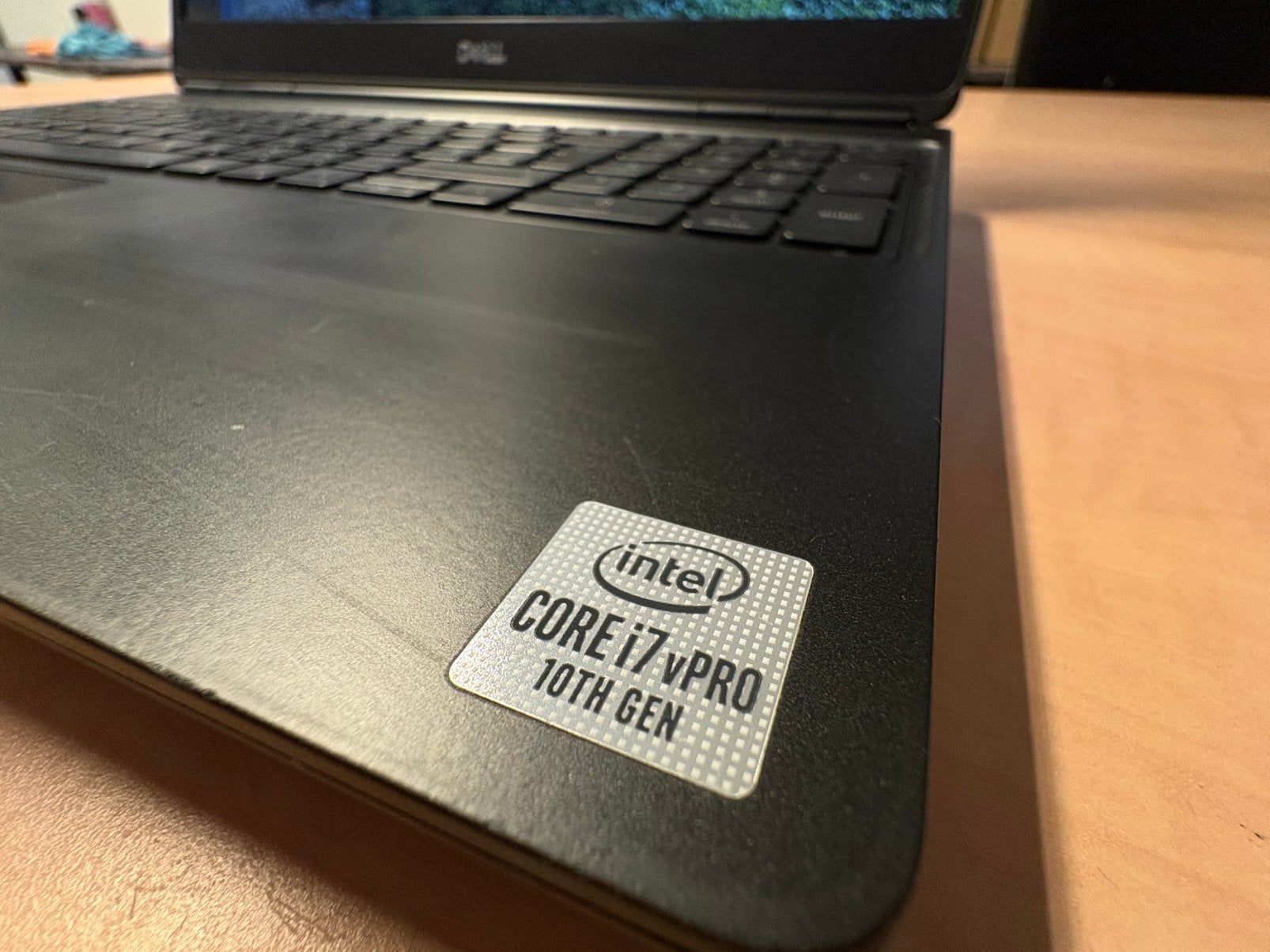 Dell Precision 7550 i7 10th Gen 32GB RAM 512GB SSD QWERTY, Computerit, 4104 WA beesdseweg 3-18 culemborg, Met videokaart, 2 tot 3 Ghz