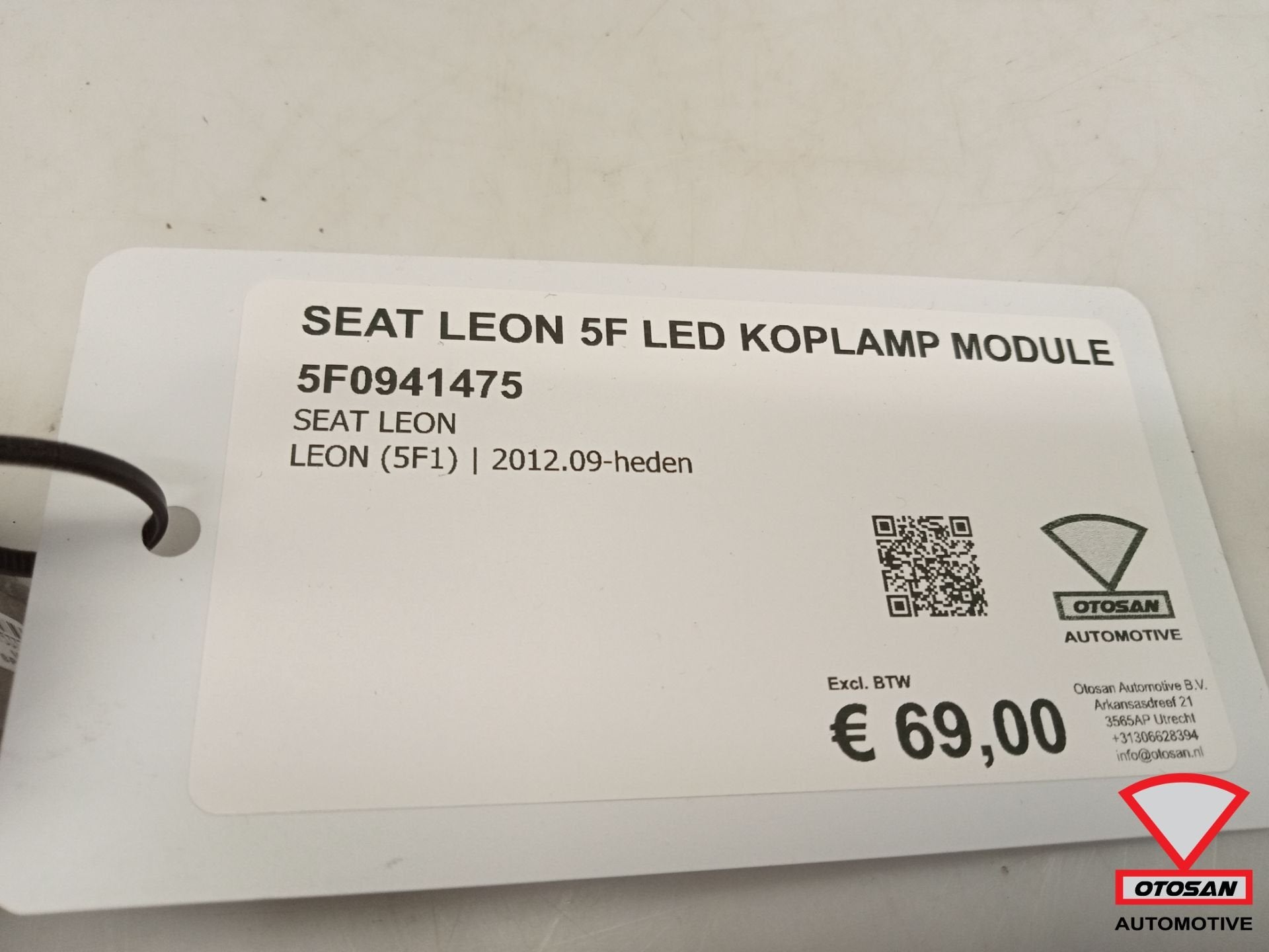 Seat Leon 5F Led Koplamp Module Starter 5F0941475, Gebruikt, Autovia A-2, Km 585 585
08760  Martorell, ES, Ophalen of Verzenden