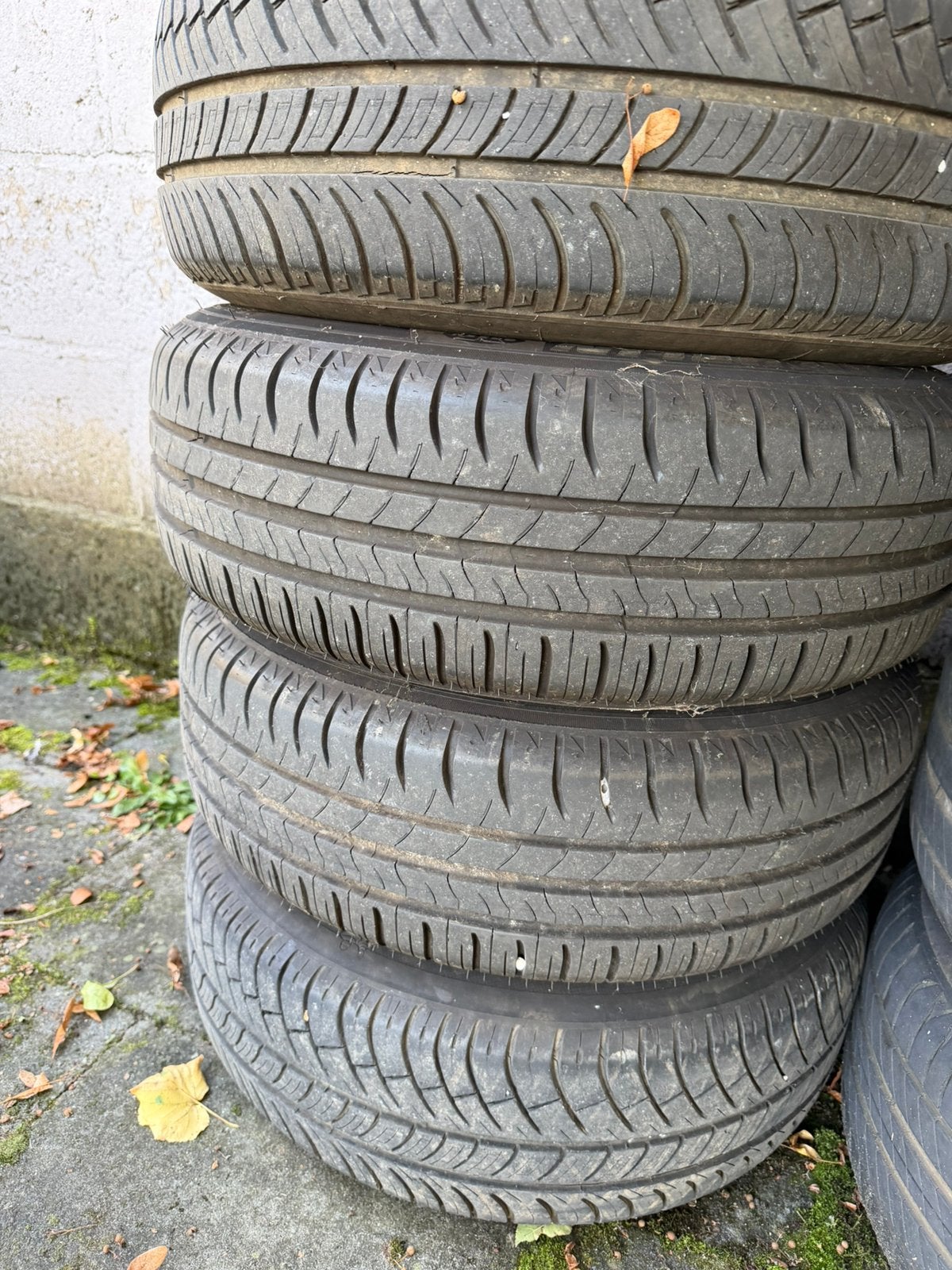 4x BMW stalen velgen 15 inch met banden 195/65 R15 – 5x120, Auto-onderdelen, Ophalen, 15 inch, 195 mm, Zomerbanden