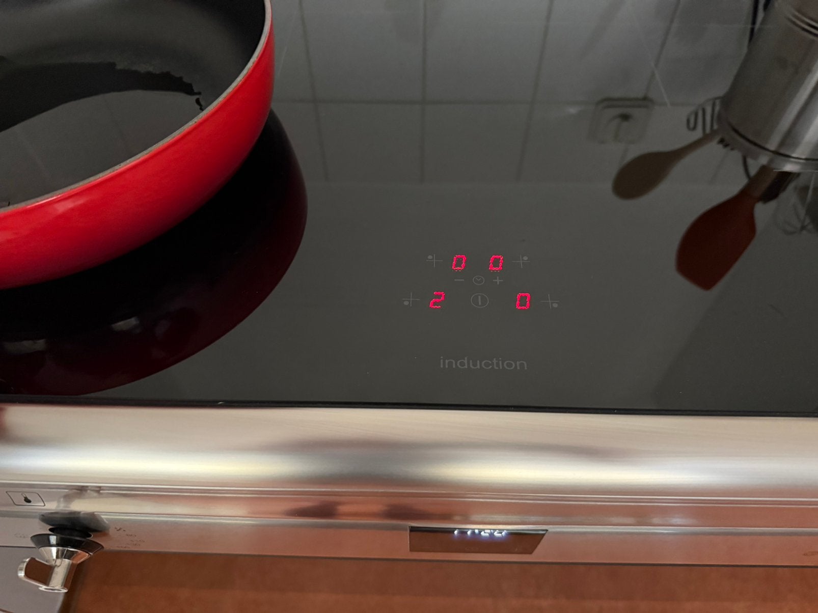 Smeg Inductiefornuis (nov 2021), Witgoed en Apparatuur, Fornuizen, Ophalen, Warmhoudplaat, 60 cm of meer, 4 kookzones