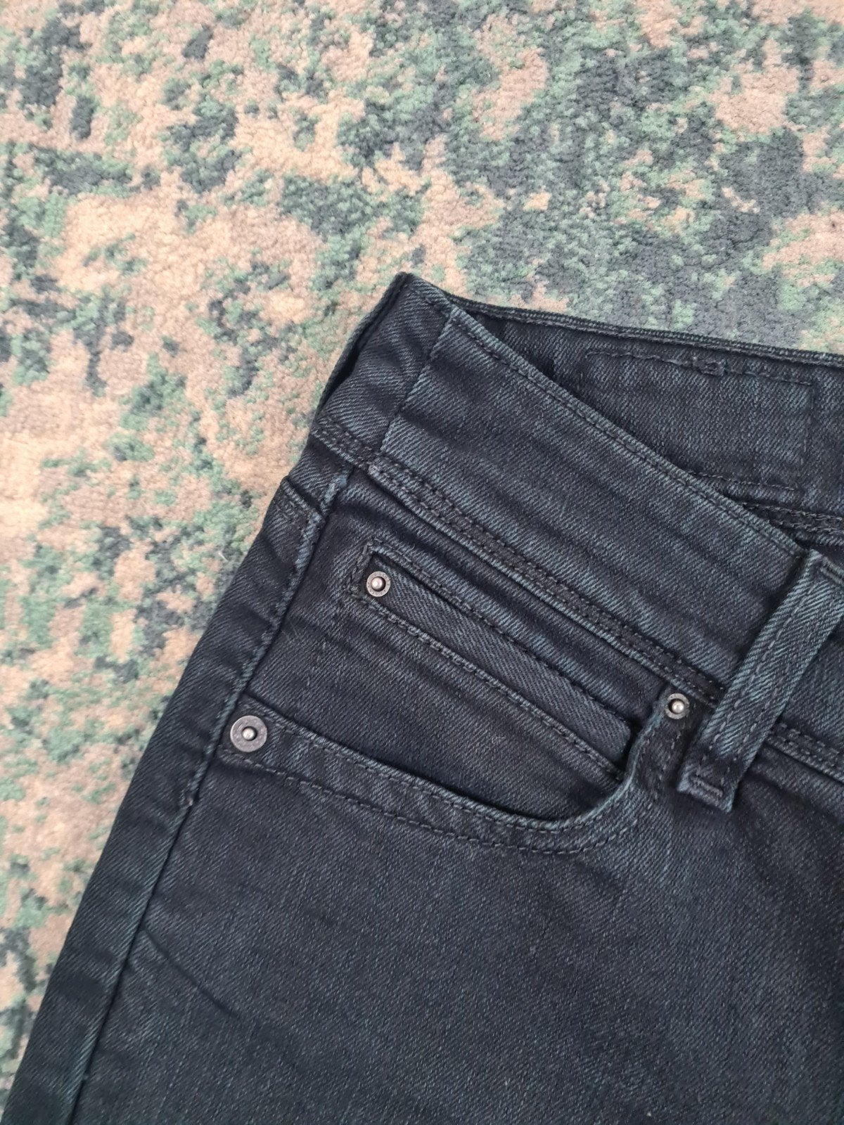 Levi's 472 skinny fit W29 L30 Dames Tulsi2930 Zwart Low-rise, Zwart, Ophalen of Verzenden, Zo goed als nieuw, W28 - W29 (confectie 36)
