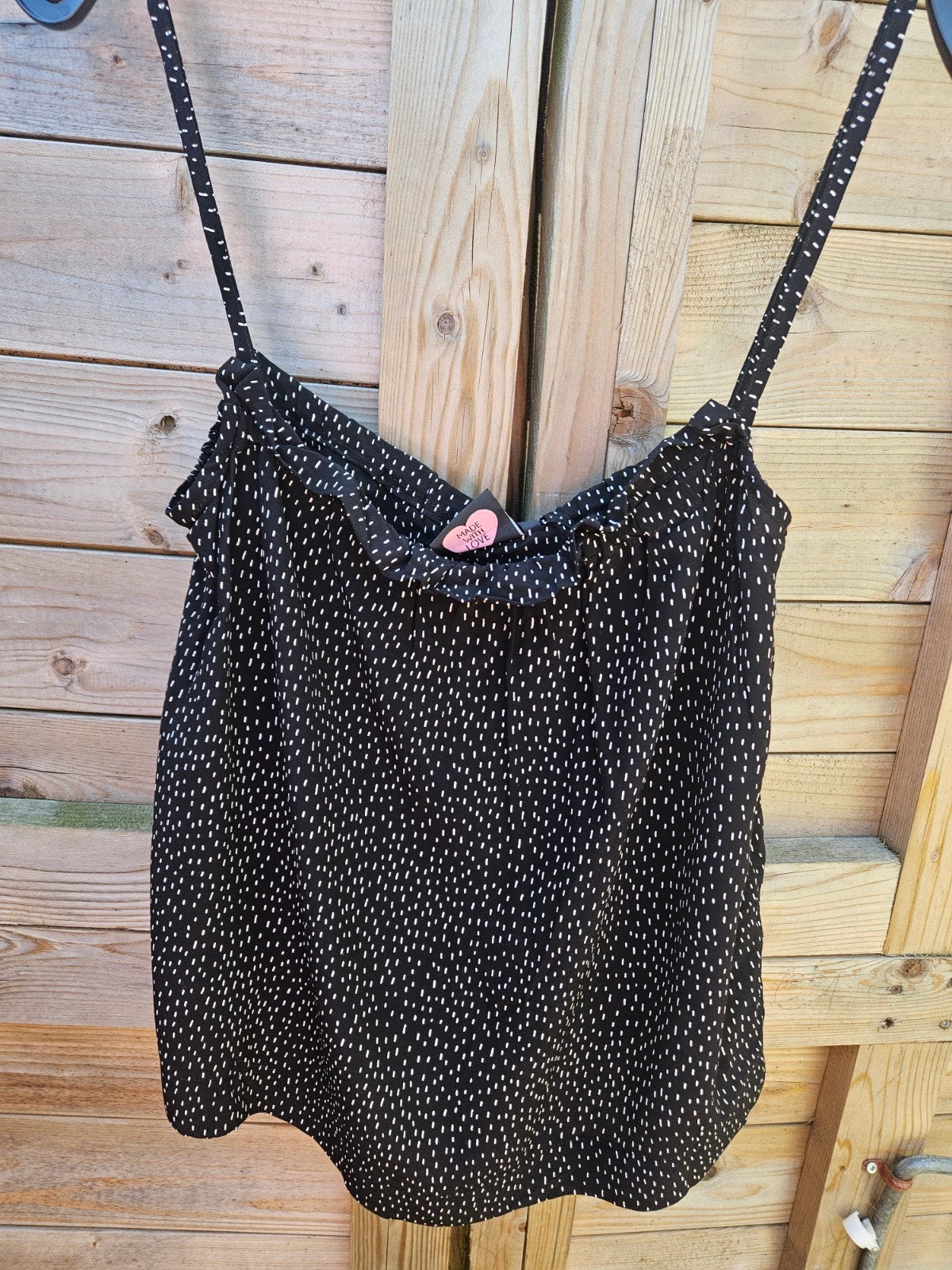 Zwarte blouse met stippen - Catwalk Junkie - Maat M, Maat 38/40 (M), Zwart, Nieuw, Ophalen of Verzenden