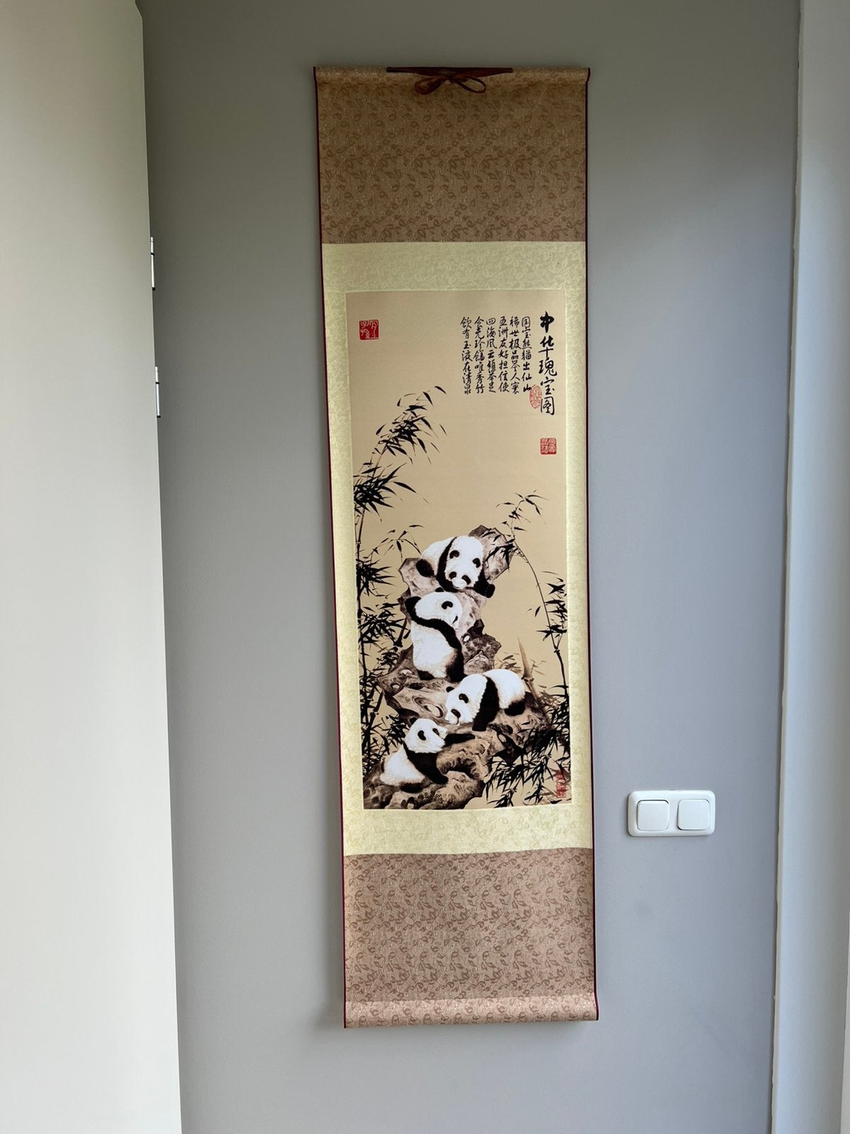 Scroll/wandhanger Oosters (China) panda’s zijde, Oosters, Textiel, Ophalen of Verzenden, Met ophangsysteem