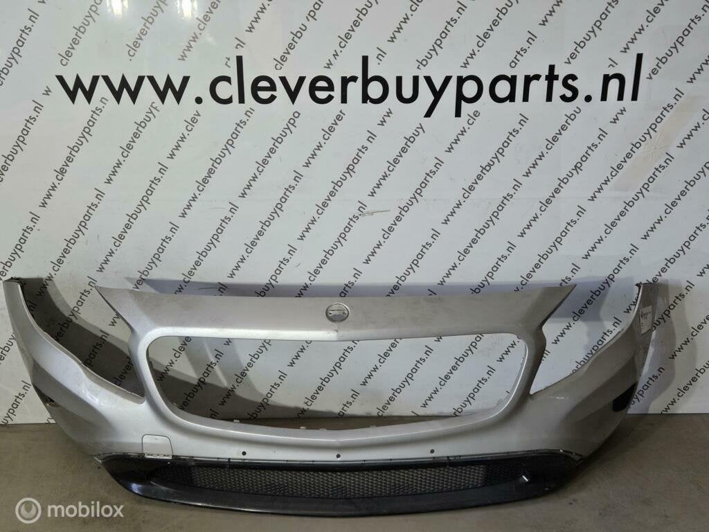Voorbumper origineel GLA-klasse X156 ('14-'20) A1568851622, Gebruikt, Voor, Mercedes-Benz, Ophalen of Verzenden