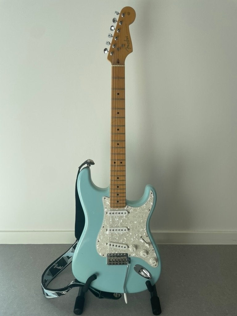 FENDER Stratocaster Highway 1 2002, Muziek en Instrumenten, Ophalen, Gebruikt, Solid body, Fender