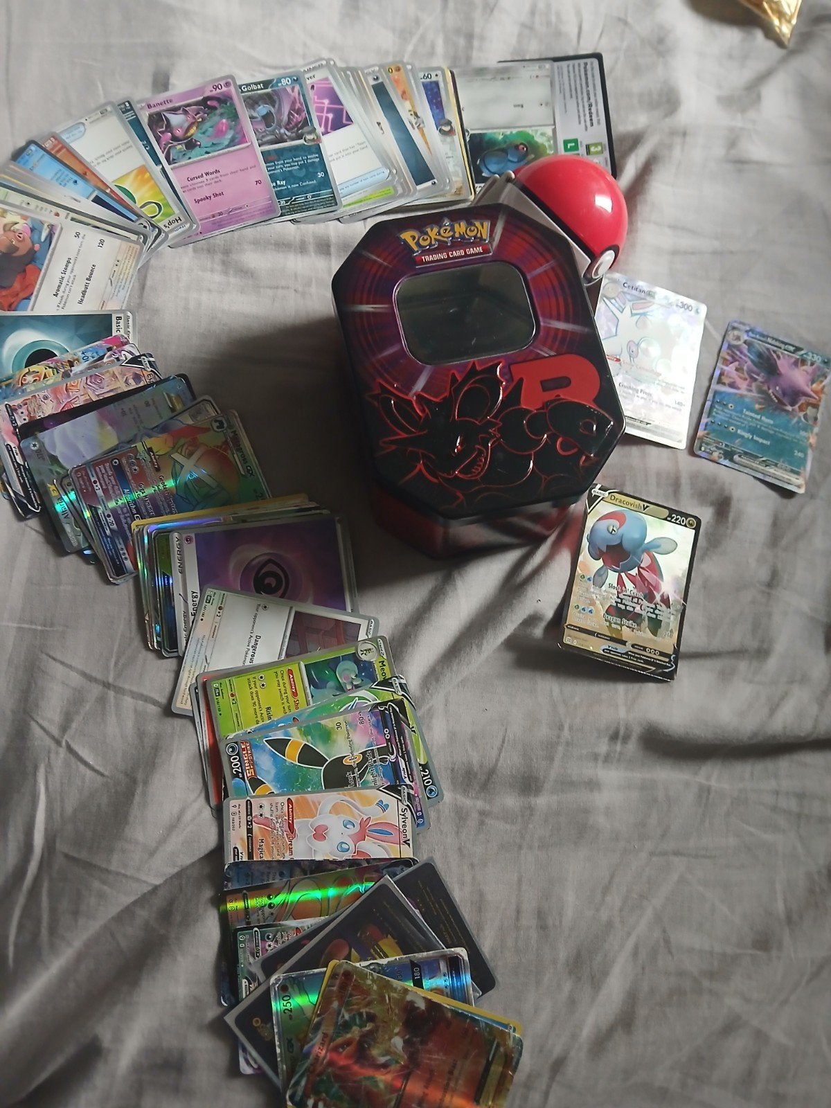 Pokémon Kaarten Collectie met Blik en Pokébal, Ophalen, Gebruikt, Meerdere kaarten, Foil