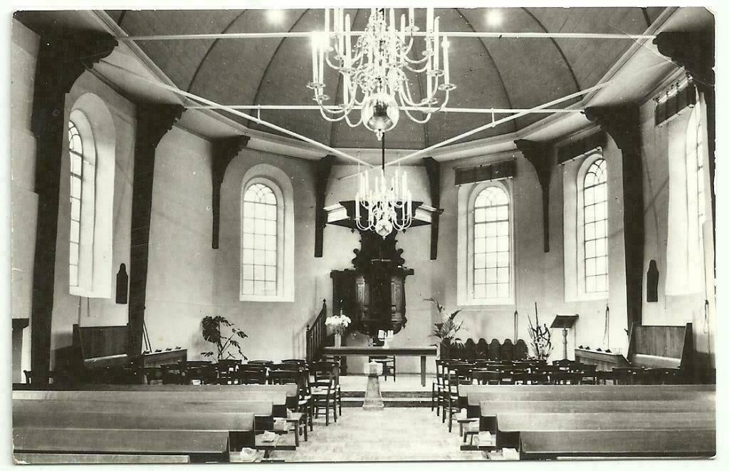AK Parrega - Interieur Herv. Kerk, Verzenden, 1960 tot 1980, Gelopen, Friesland
