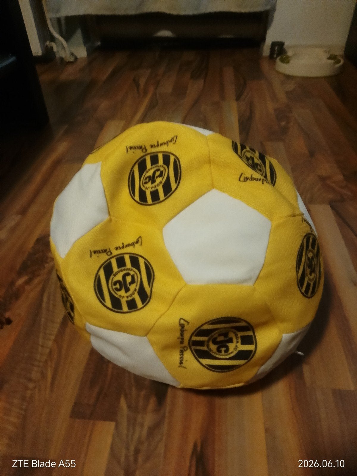Roda JC Voetbal Kussen - Limburgse Passie!, Ophalen of Verzenden, Roda JC, Rodajc@gmail.com, RodaJC
