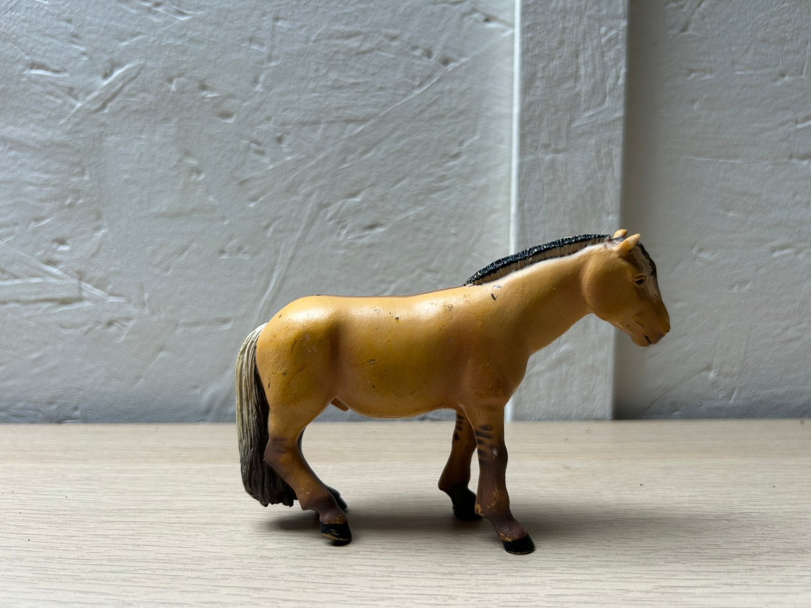 Safari Ltd fjord, Ophalen of Verzenden, Zo goed als nieuw, Paard, Beeldje of Figuurtje