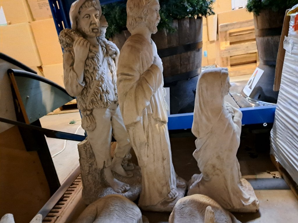Zware kerstbeelden, Ophalen, Gebruikt