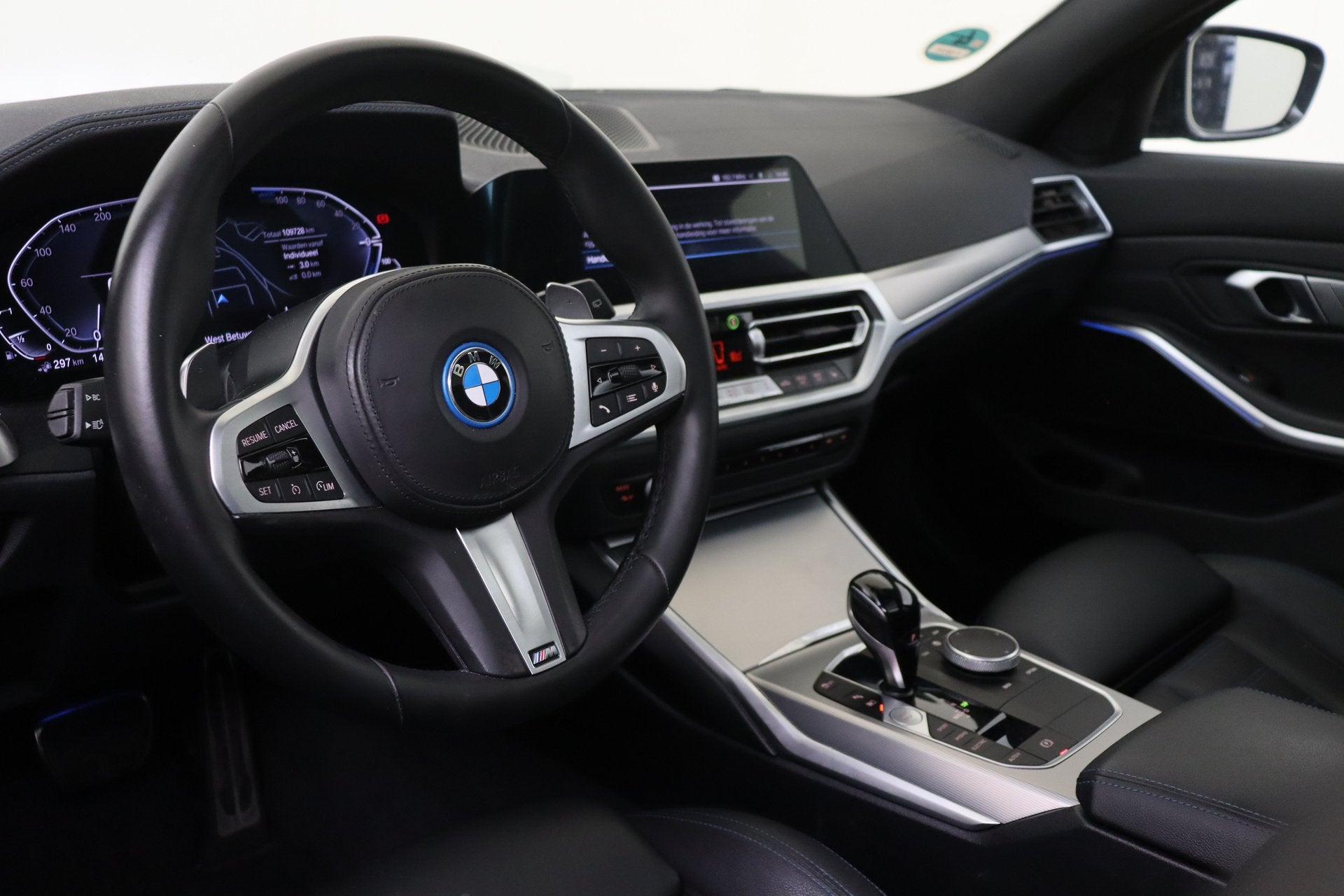 BMW 3 Serie Touring 330e High Executive M Sport Automaat / P, Achterwielaandrijving, Gebruikt, Euro 6, 4 cilinders
