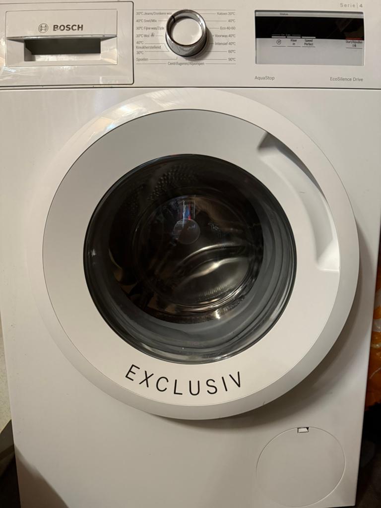 Bosch Serie 4 Exclusiv Wasmachine EcoSilence Drive, Ophalen, Zo goed als nieuw, Voorlader, Wolwasprogramma