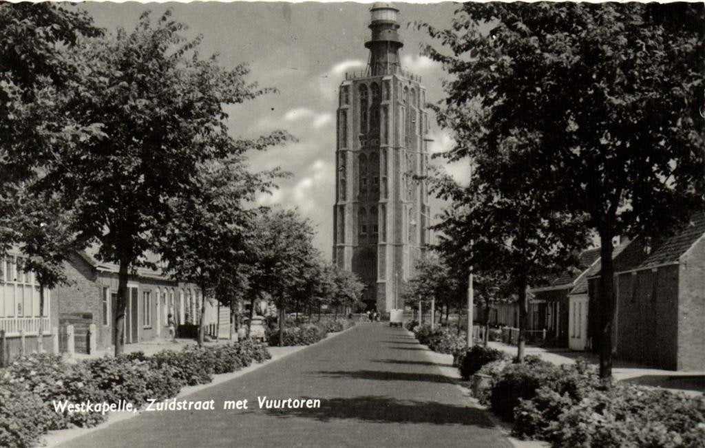 Westkapelle, Zuidstraat met Vuurtoren - ongelopen, Ophalen of Verzenden, 1960 tot 1980, Ongelopen, Zeeland