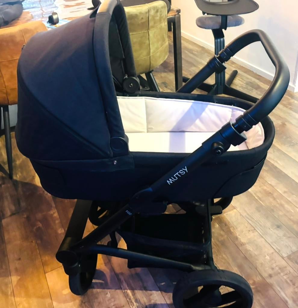 Mutsy Nio kinderwagen, Ophalen, Gebruikt, Combiwagen, Mutsy