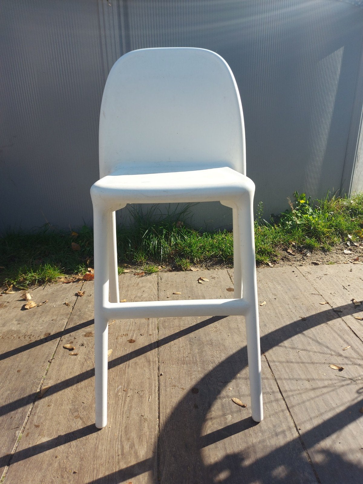 verhoogde witte kinderstoel, Ikea Urban, Ophalen, Kunststof, Wit, Zo goed als nieuw