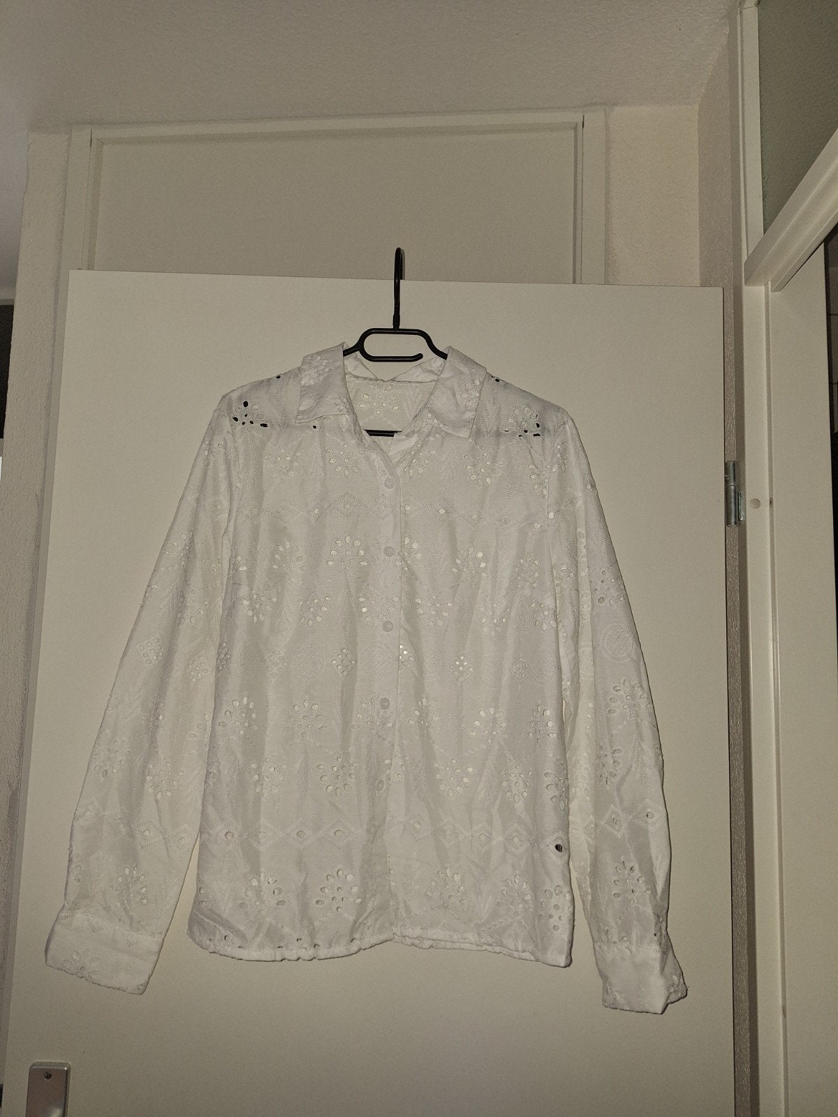 Witte blouse van kant Shein maat L, Kleding | Dames, Blouses en Tunieken, Maat 38/40 (M), Wit, Ophalen of Verzenden, Zo goed als nieuw