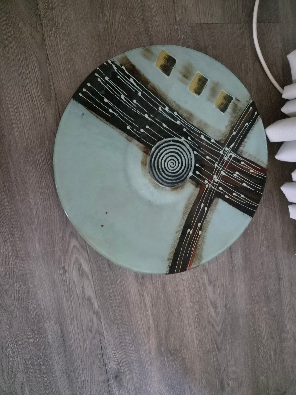 Decoratieve glazen schaal met abstract design, Ophalen