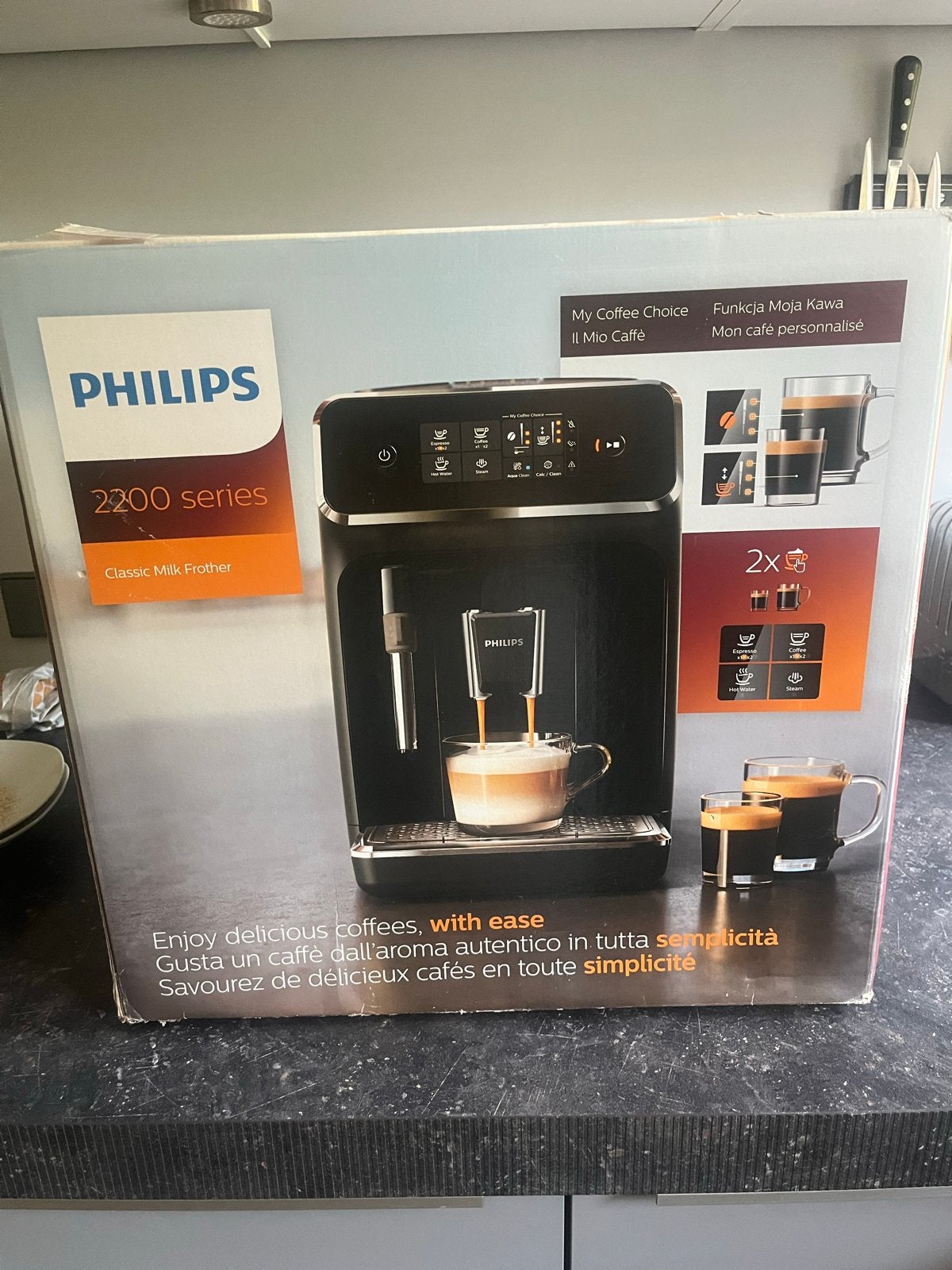 Philips 2200 Series Koffiemachine met Melkopschuimer, Witgoed en Apparatuur, Koffiezetapparaten, Afneembaar waterreservoir, Koffiemachine