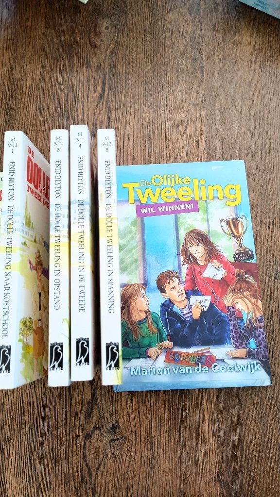 olijke tweeling kinderboeken, Boeken, Ophalen of Verzenden, Zo goed als nieuw
