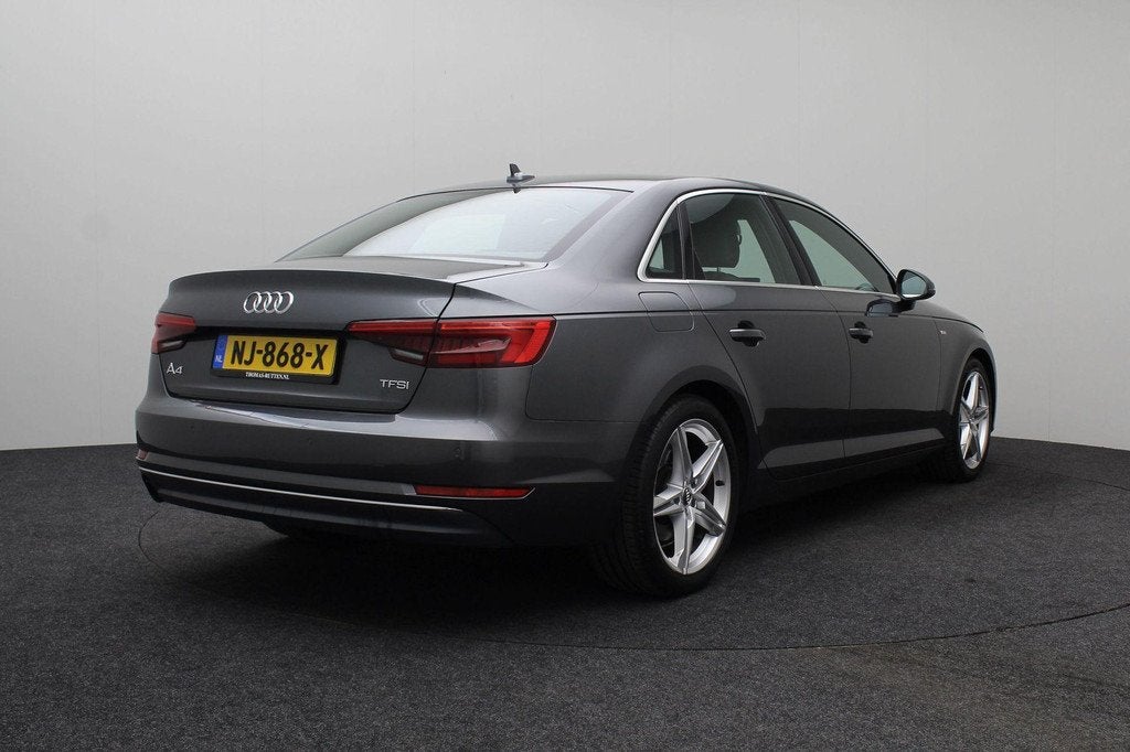 Audi A4 Limousine 1.4 TFSI S-Line Sport 2017 | Navigatie | G, Auto's, Audi, Gebruikt, 150 pk, Origineel Nederlands, Sedan