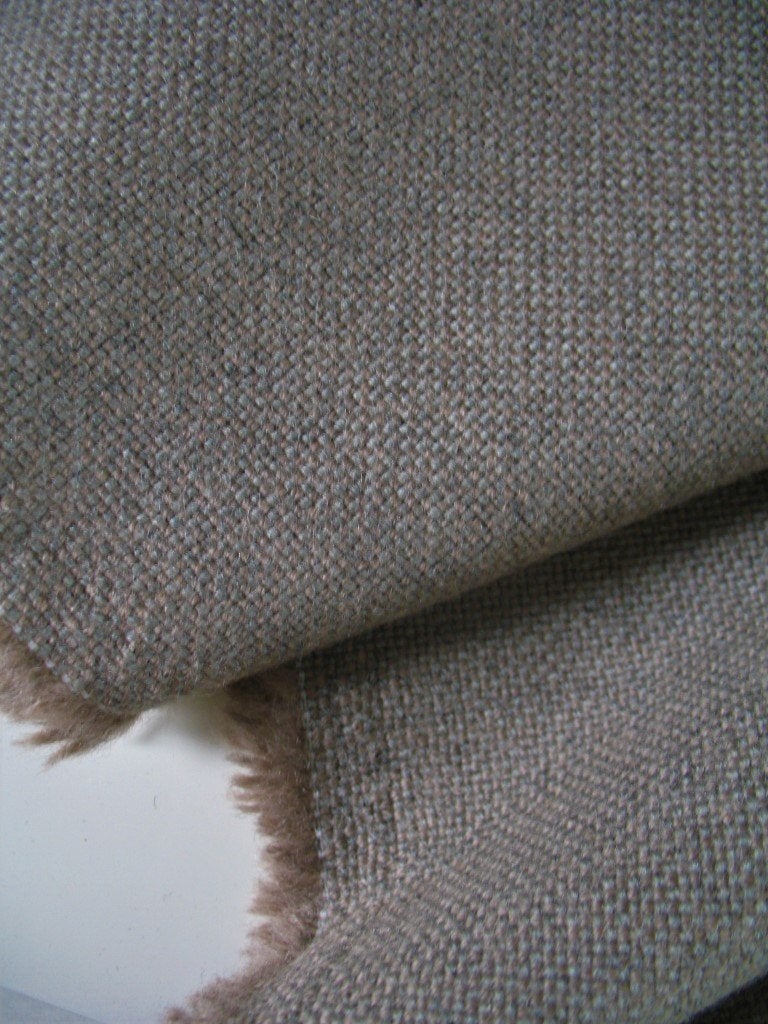 De Ploeg Ploegwool 71; lichtbruin+roze; restant meubelstof, Wol, Bruin, 120 cm of meer, Ophalen of Verzenden