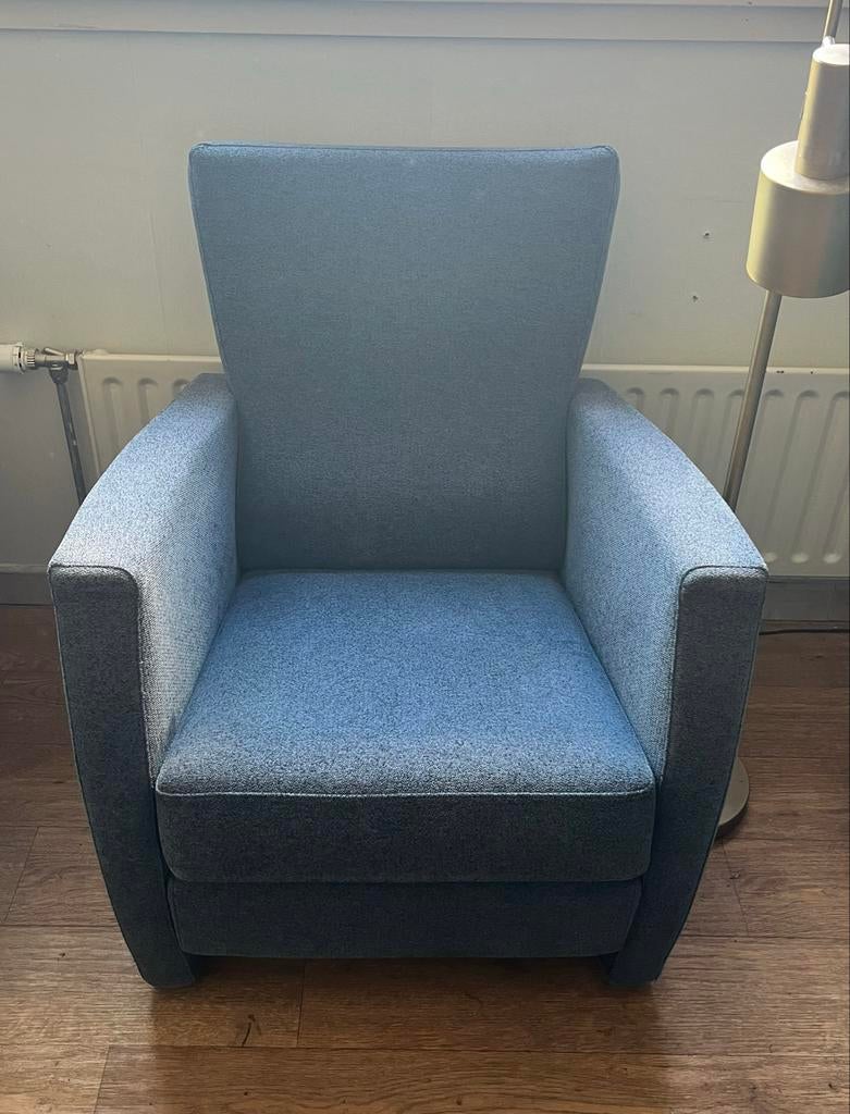 Comfortabele blauwe fauteuil - Zo goed als nieuw, Huis en Inrichting, Stoelen, Ophalen, Blauw, Zo goed als nieuw, Eén